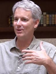 Shannon Rafferty-Roy speaking with our friends before packing up to head  out for her work day.💜💚