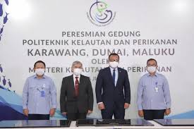 Sekolah indonesia kuala lumpur (sikl) memiliki peran strategis dan menjadi garda terdepan tak kalah pentingnya, bahwa sekolah indonesia mengemban peran ganda dalam melestarikan dan. Kkp Resmikan 3 Gedung Poltek Kelautan Dan Perikanan Republika Online