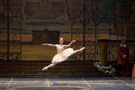 Fu così che aurora ricevette in dono bellezza, intelligenza. Richiesto Ma In Declino Che Fine Fara Il Balletto In Italia Artribune