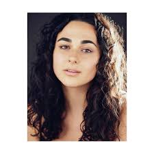 W/ the beautiful @bianca.rogoff. • • • • • • • • • • • • • #headshot  #headshots #portrait #portraitphotography #photography #nycheadshots…