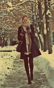 All Bundled Up In Snowy Zagreb We Love This Cozy Winter Fashion Street Style Winter Winter Fashion Fashion