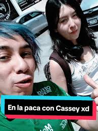 Encuentra Ropa de Segunda en la Paca con Cassey