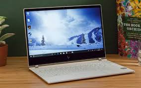 In accordance with the microsoft silicon support policy, hp does not support or provide drivers for windows 8 or windows 7 on products configured with intel or amd 7th generation and. 10 Laptop Hp Terbaik 2020 Lengkap Dengan Harga Dan Spesifikasi