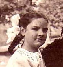 My granny Mavis and gramps.Jeff Hudson with my mammy. Paula Hughes😢💔