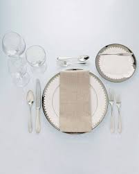 Frequently asked questions about place des couverts. 1001 Idees De Comment Dresser Une Table Et La Decorer Proprement