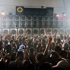 E os menor preparado pa foder com a xeca dela (vai) ela veio quente, hoje eu tô fervendo. Stream Mc Joao Baile De Favela Leo Justi Heavy Baile Edit By Heavy Baile Listen Online For Free On Soundcloud