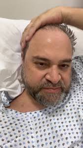 Lalo Manzano Comediante was live.