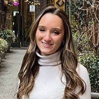 Kasey Dillon's Instagram, Twitter & Facebook