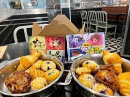 Hollywood & Vine Character Breakfast: What the Doc Ordered |  TouringPlans.com Blog