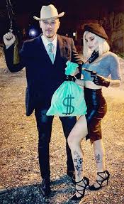 That bonnie and clyde costume set shows evil as it always is, standing boldfaced in the light of day with the accoutrements of success. Bonnie And Clyde Costume Costumes Ideas