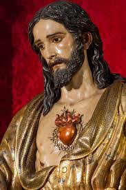 Victoria Virgen's Instagram, Twitter & Facebook