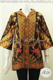 Saking banyaknya, terkadang mungkin kita menjadi bingung menentukan model baju apa dan yang mana untuk berbagai situasi dan kondisi anda. Tips Memilih Model Baju Batik Kantor Untuk Orang Gemuk Toko Batik Online 2021