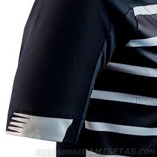 El conjunto 'tiburón' lanzó oficialmente en redes sociales su nueva indumentaria: Tercera Camiseta New Balance De Junior De Barranquilla 2020 21