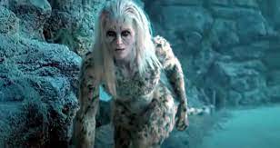 With the memory of the brave u.s. Kristen Wiig On Her Transformation Into Wonder Woman 1984 Villain Cheetah