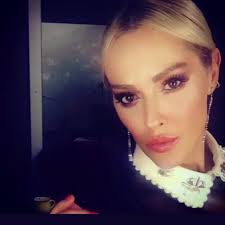 Το πρωινό μας σήμερα..😍 @harriskyprianou 📸🥰🥰 @ilonag_makeup @ michael.eliades @haranapastyling @alphatvcyprus loading…..