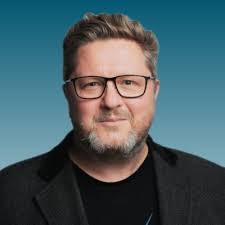 Darren Goldsmith's Instagram, Twitter & Facebook