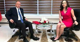 Gazeteci nevşin mengü, günün haberlerini derliyor ve özetliyor. Muharrem Ince Canli Yayinda Nevsin Mengu Yu Saskina Cevirdi Bu Elestiriyi Yapan Cahildir Dailymotion Video
