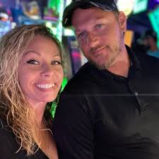 VEHICLE CRASHES INTO BURGER KING*** February 9, 2016 (Belleview, FL)