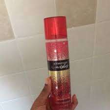 The summer room spray has a crisp, clean scent that helps to cleanse and release negative energy. The Top 5 Bath Body Works Fragrance Mists Influenster Reviews 2021
