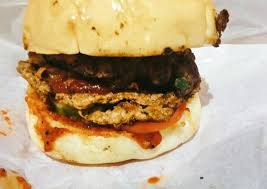 Lower the heat to medium low and let simmer for 10 minutes. Resep Beef Burger Oleh Eun Bi Cookpad