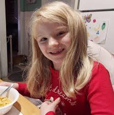 So week 7 post op tkr and I walk without crutches and getting there,  surgeon and physio both pleased with my progress and date for left knee is  wednesday. Not sure how