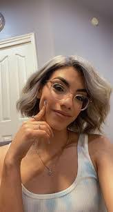 Laura Matta's Instagram, Twitter & Facebook