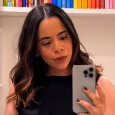 Sandy Oliveira ✨ (@sandyliveira)