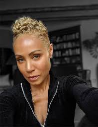 If some years before somebody told me that olive skin and bleached bold make a nice couple, i would laugh heartily and think what a lack of taste. How To Choose The Right Blonde Hair Color For Your Skin Tone