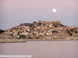 Κτίσθηκε το 1425 στα ερείπια της βυζαντινής ακροπόλεως της χριστούπολης που είχε καταστραφεί το 1391. Acropolis Of Kavala