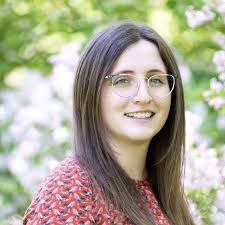 Rebecca Hecker's Instagram, Twitter & Facebook