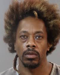 NAVARRO-WISE, CARLOS MIGUEL Charges: BOND SOURCE ORDER/BOND THROUGH CRT  ONLY GPS PRIOR TO RELEASE CONSPIRACY TO POSSESS WITH INTENT TO SELL,  DELIVER OR MANUFACTURE A CONT. SUBSTANCE AND SALE OF COCAINE/NIA CAPIAS