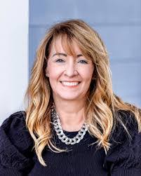 Nancy Flack's Instagram, Twitter & Facebook