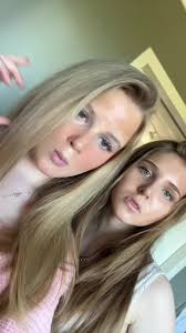 Julia Och Felicia Kennander