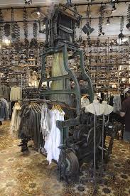 Pin By L R Franco On G W Future Store Visual Merchandising Store Design Design