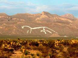 Ciudad Juarez White Horse Chihuahua Mexico Painted In Whitewash On A Mountainside It Is A Huge Reproduction Of Uff Mexico Travel Chihuahua Mexico Travel Spot