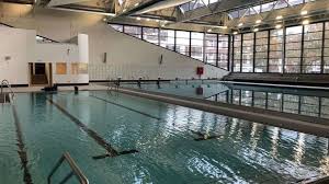 Elio di rupo ( französisch: Les Piscines Liegeoises Rouvrent Au Compte Goutte