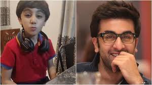 The Internet thinks that this little boy in viral video looks like Ranbir  Kapoor. Do you?
