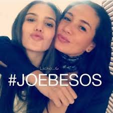 Mi @macabeso Hermosa ! Felicidades por todo lo bello qué pasa en tu vida !  El Amor y sus colores 🌈 #valentinas T❤️ Me queda clarisimooooo  #yolandaandrade #macarenaachaga