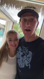 Cooper Alan and His Wife