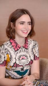 Lily Collins Promoting Love Rosie In Japan Lily Collins Short Hair Lily Collins Hair Lily Collins Bob