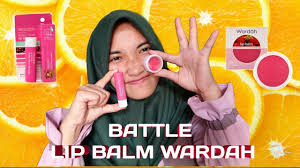 Meskipun produk ini memiliki pilihan warna, namun ketika diaplikasikan di bibir warnanya tidak bergitu terlihat. 11 Daftar Harga Lip Balm Wardah All Varian Terbaru 2021