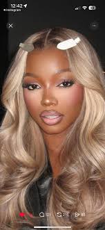 natural under eye makeup look?