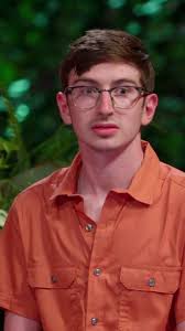 Aron needs to make a good deal or he goes home with nothing 🫣 watch  #DealOrNoDealIsland Mondays