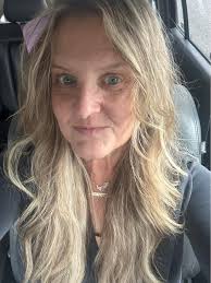 How long did it take for Sur La Table orders to ship?