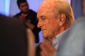Francisco josé pereira pinto balsemão is a portuguese businessman, former journalist and retired politician, who served as prime minister of. Pinto Balsemao Espera Que Exclusao De Canais Da Sic Em Angola Seja Bem Resolvida Zap