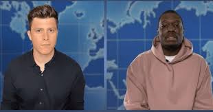 The controversial business magnate divided fans after. Snl Finale Hosts Poke Fun At Elon Musk And Grimes S Baby Name Call It Child Services Number Meaww