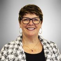 Alex Mikos's Instagram, Twitter & Facebook