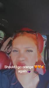 Lily gomez (@lilygomez)