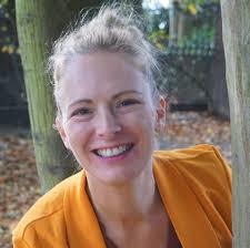 Action for Happiness im deutschsprachigen Raum