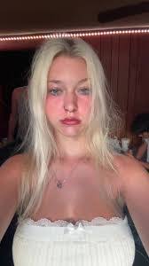 Rebecca Groff's Instagram, Twitter & Facebook